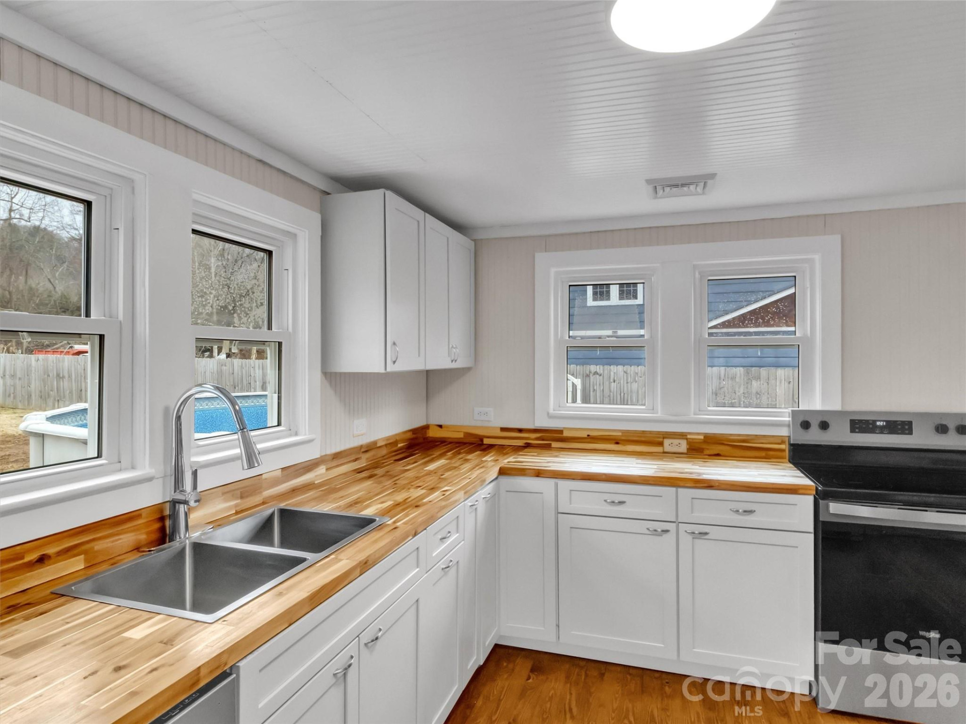 106 Long Street - Photo 10