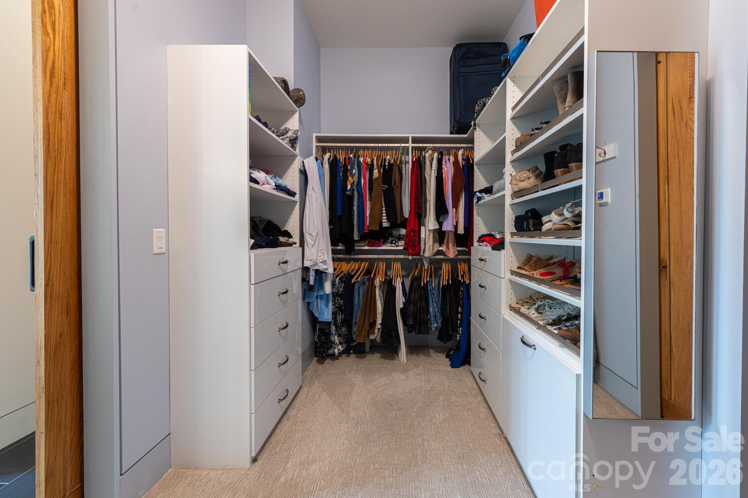 208 Glenroy Court - Photo 31