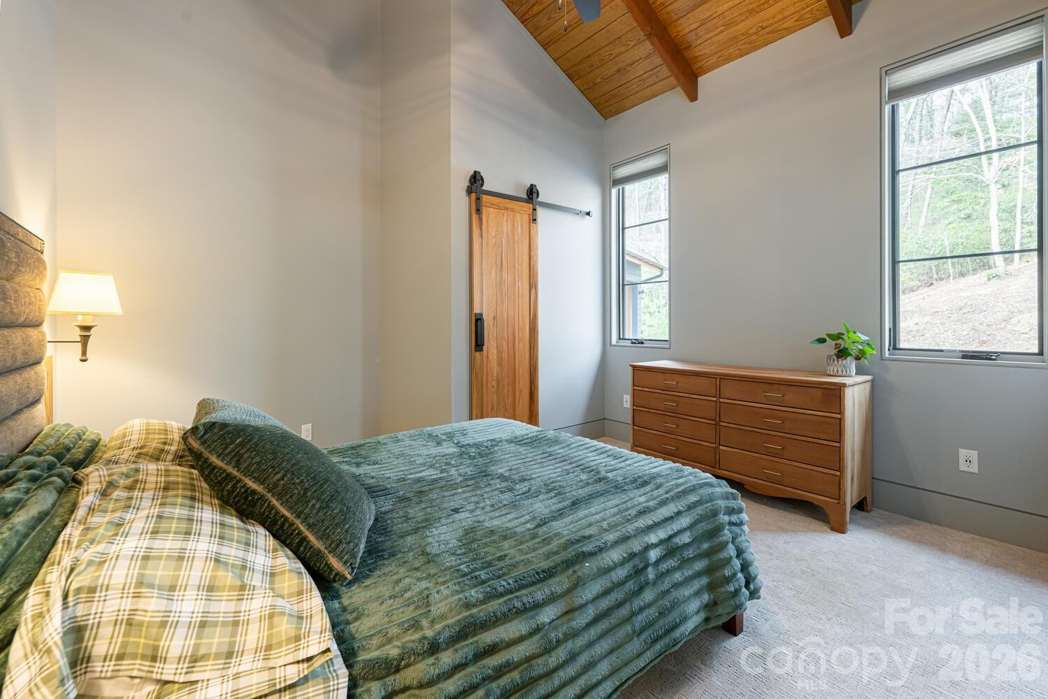 208 Glenroy Court - Photo 32