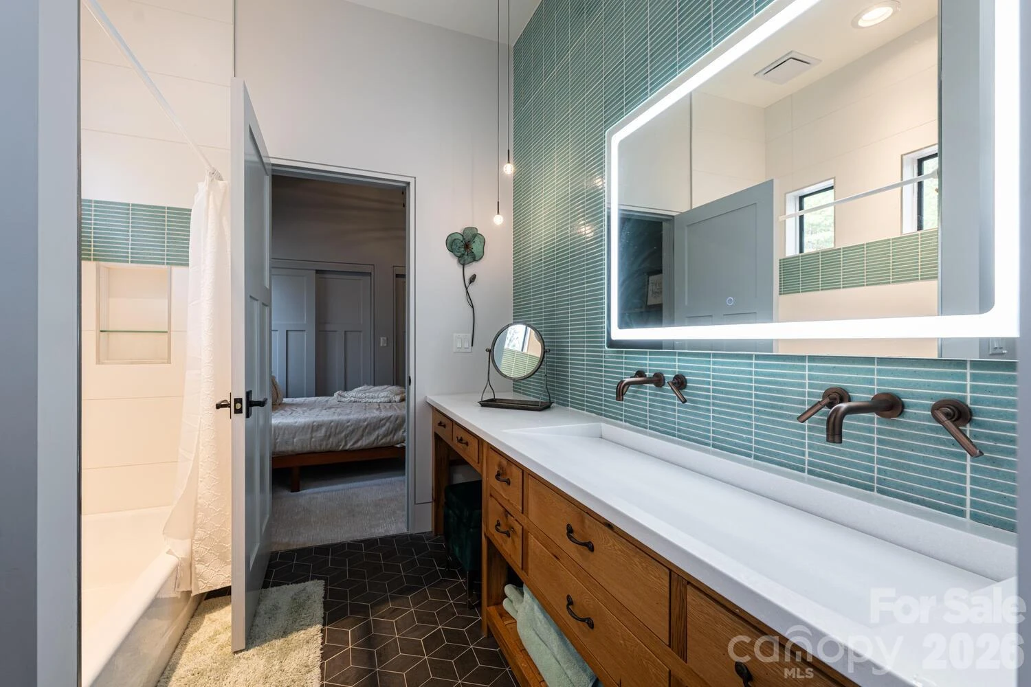 208 Glenroy Court - Photo 34