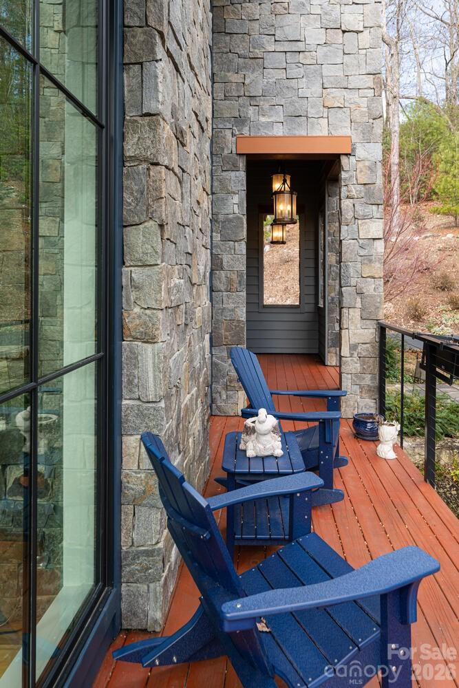 208 Glenroy Court - Photo 44