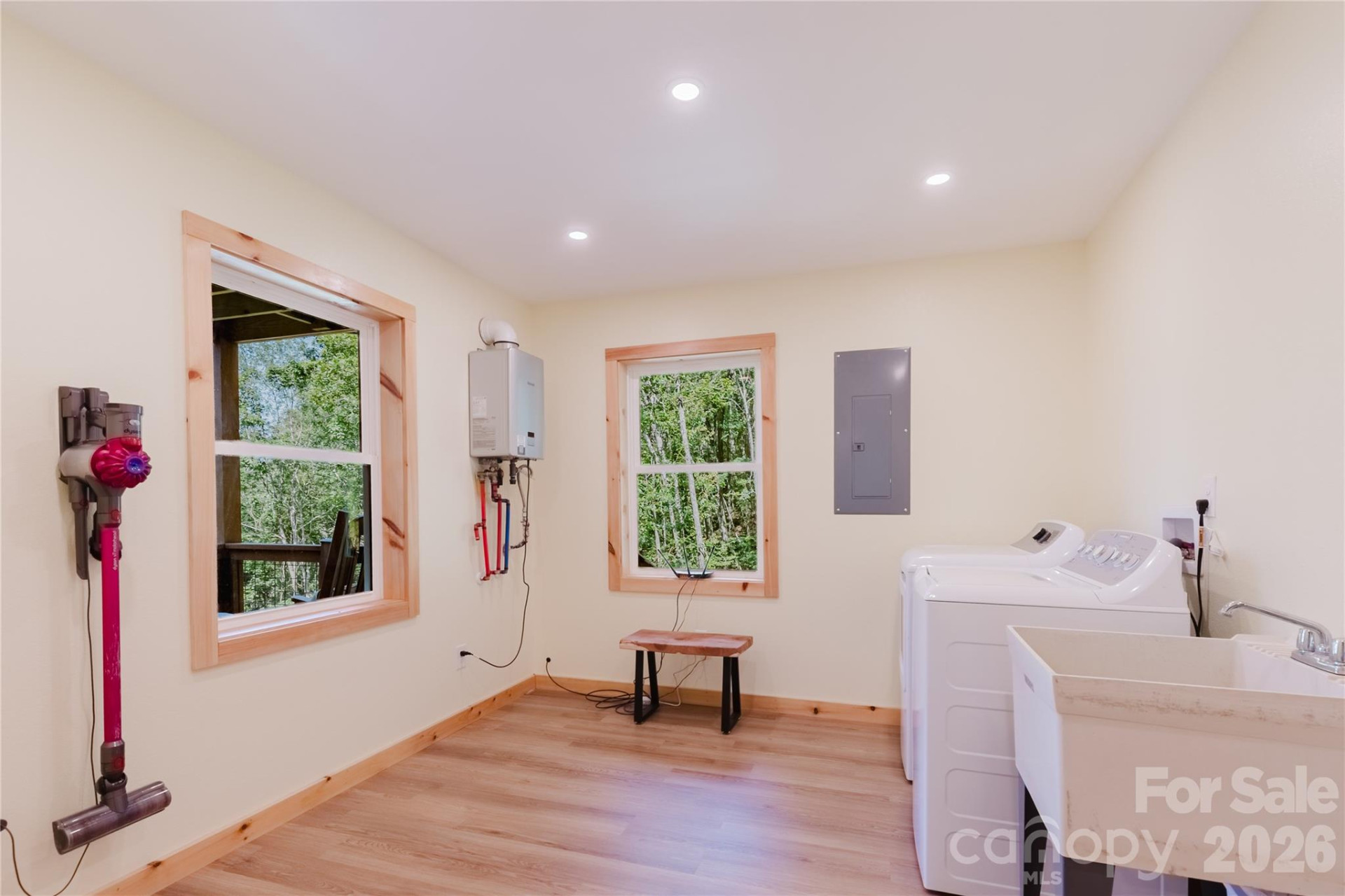 241 Golden Hawk Drive #85 - Photo 26