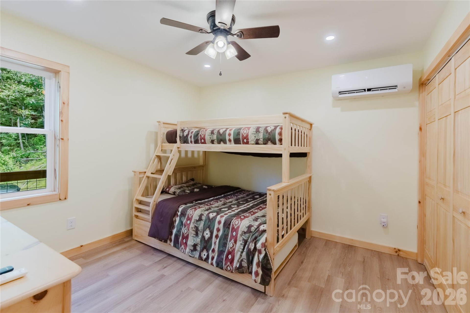 241 Golden Hawk Drive #85 - Photo 29