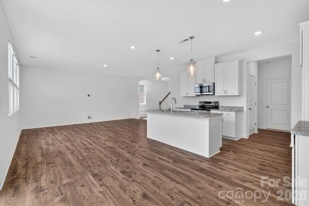 507 Silver Birch Court - Photo 11