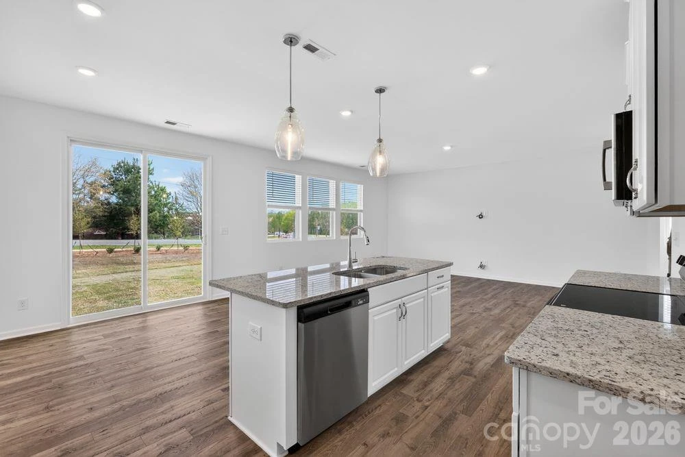 507 Silver Birch Court - Photo 6
