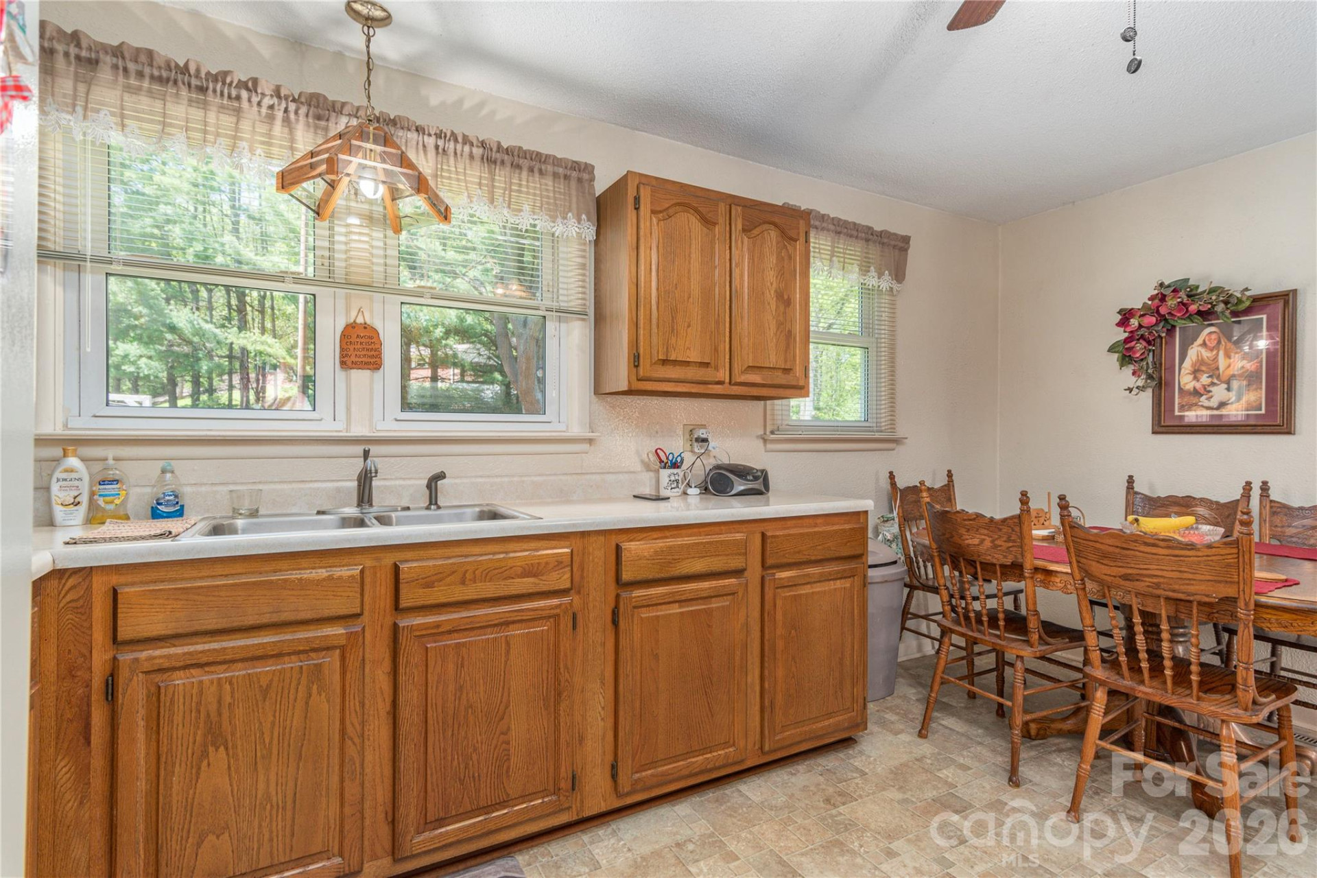 96 Tower Lane - Photo 11