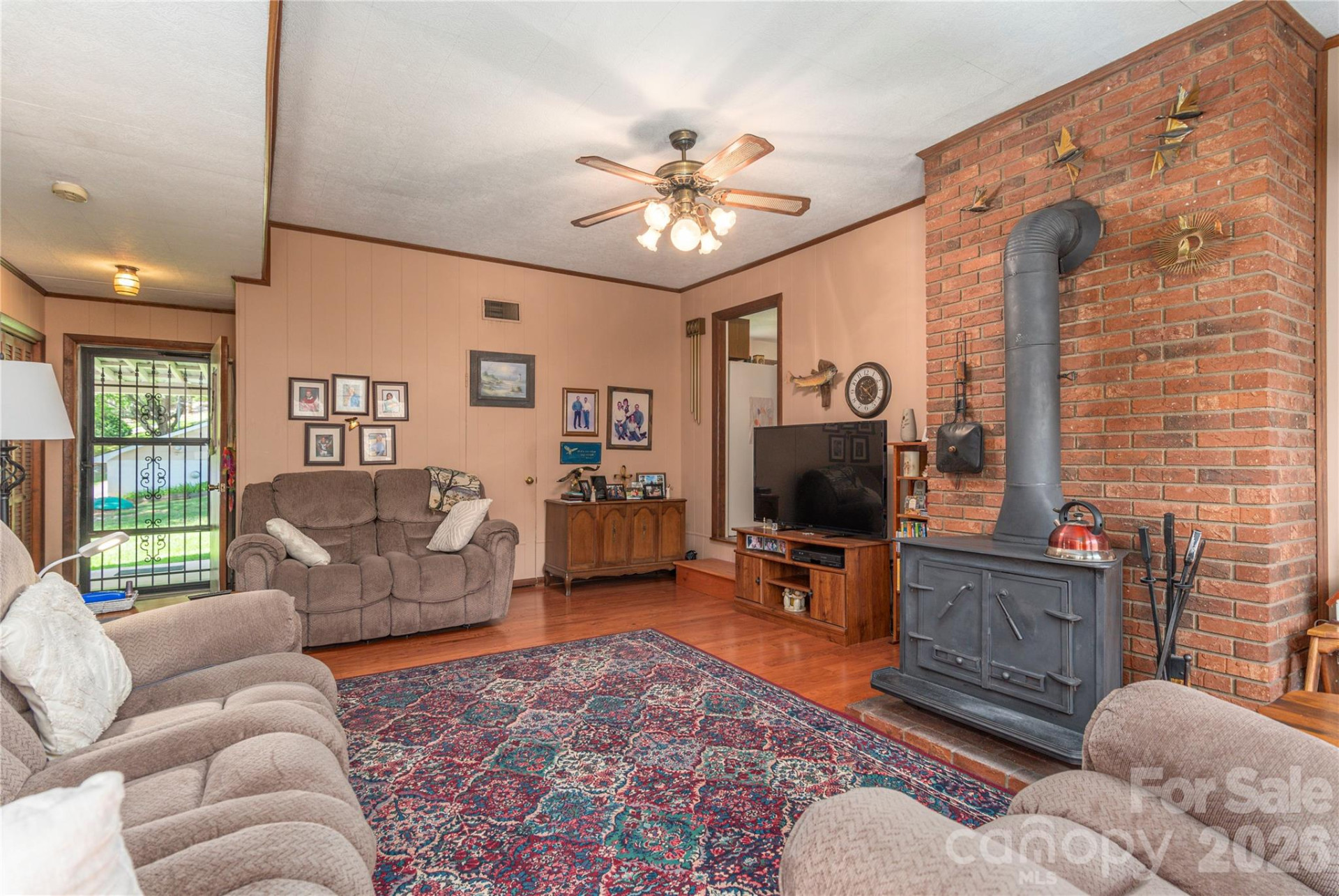 96 Tower Lane - Photo 17