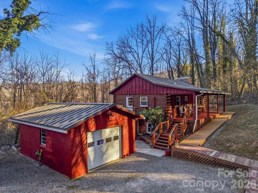34 Greenbriar Road