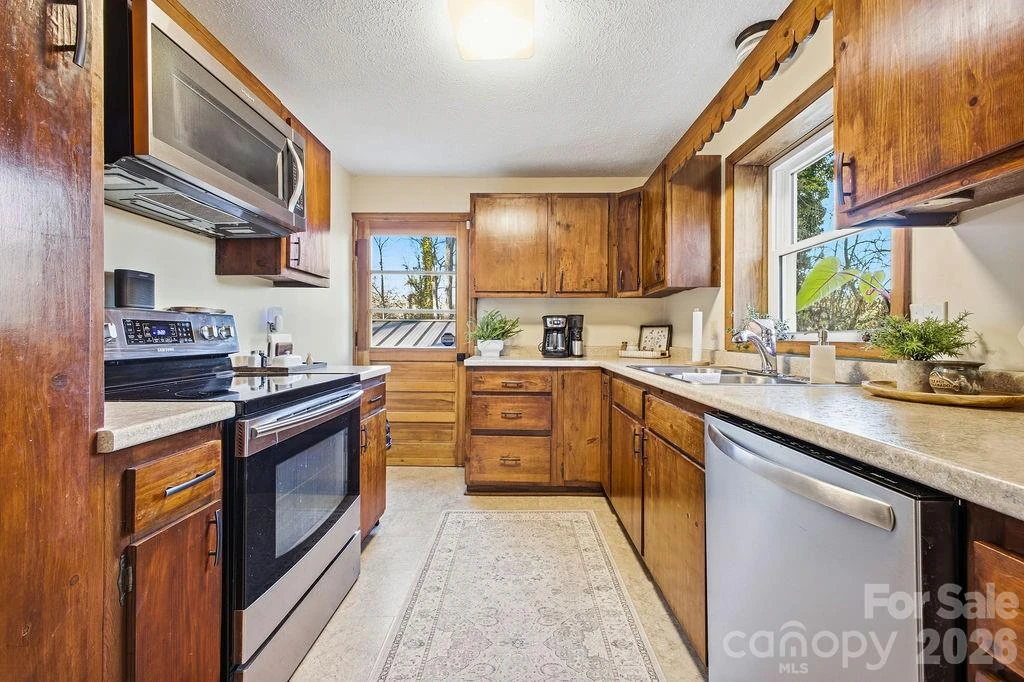 34 Greenbriar Road - Photo 14