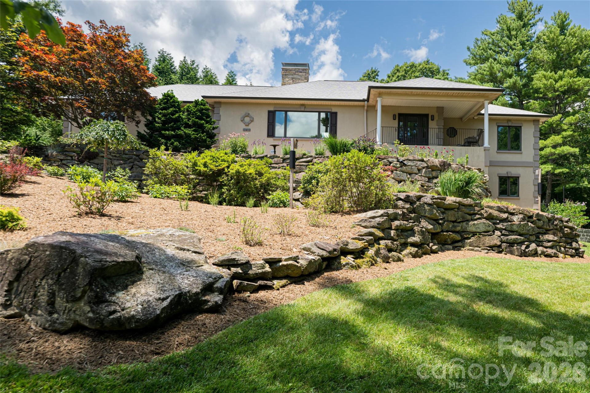 649 Rickel Drive - Photo 2