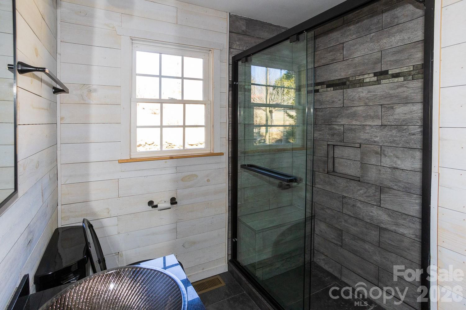 56 Vance Avenue - Photo 11