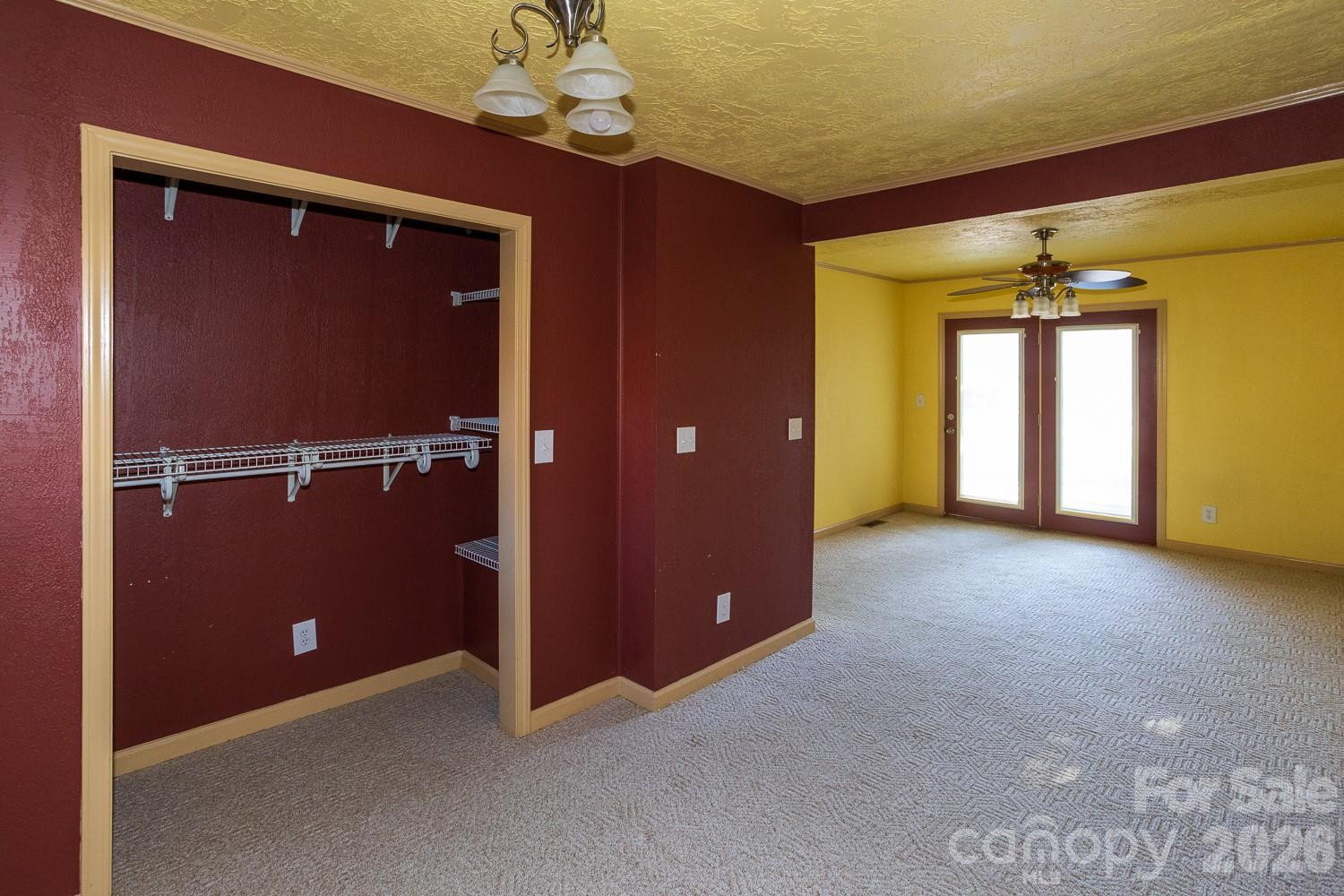 56 Vance Avenue - Photo 7