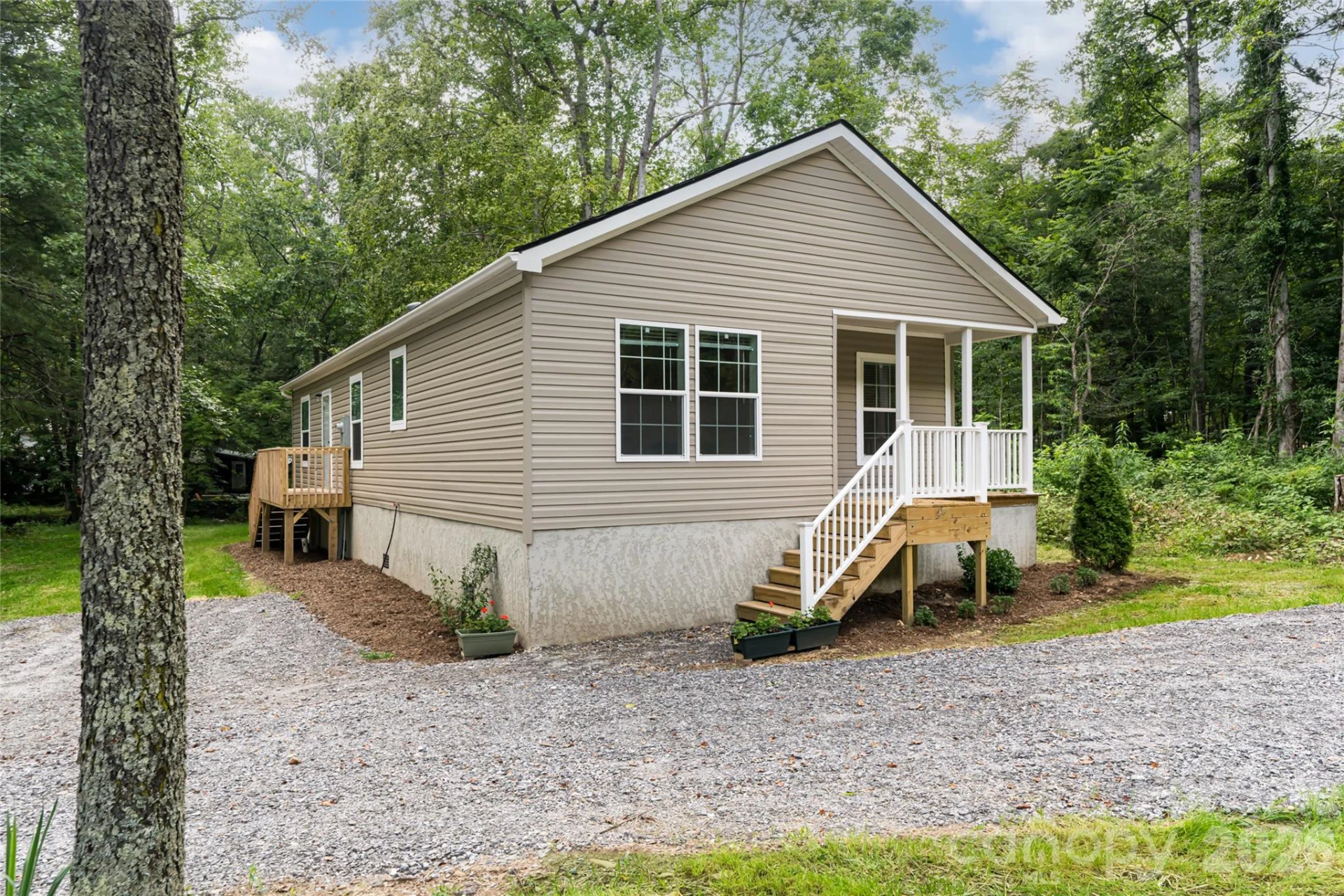 321 Flat Creek Road - Photo 3