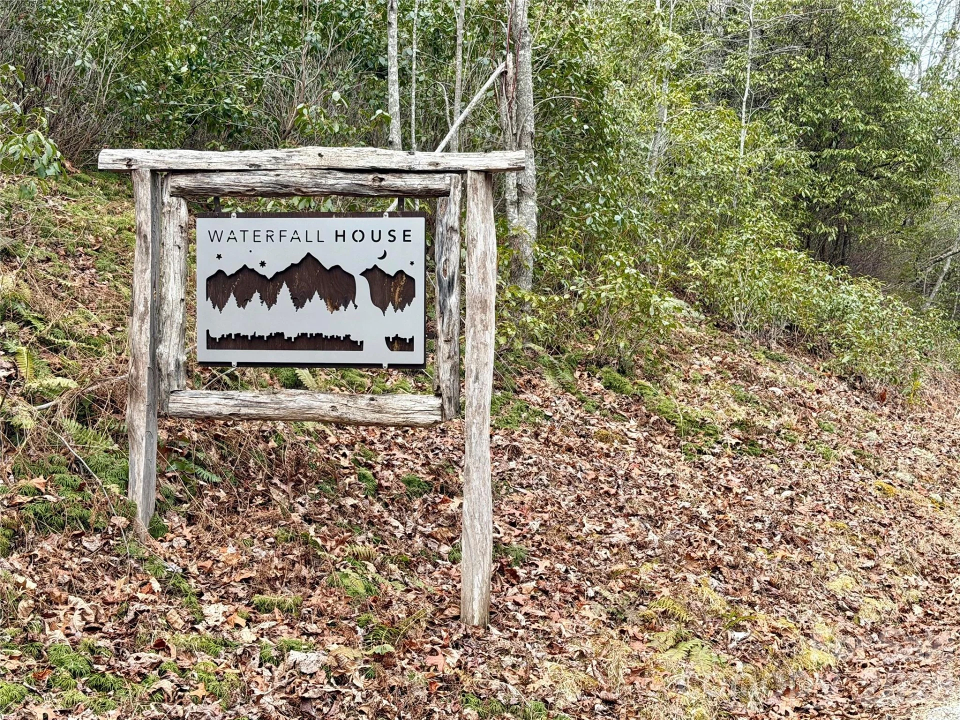 581 Hubbard Hollow Road - Photo 5