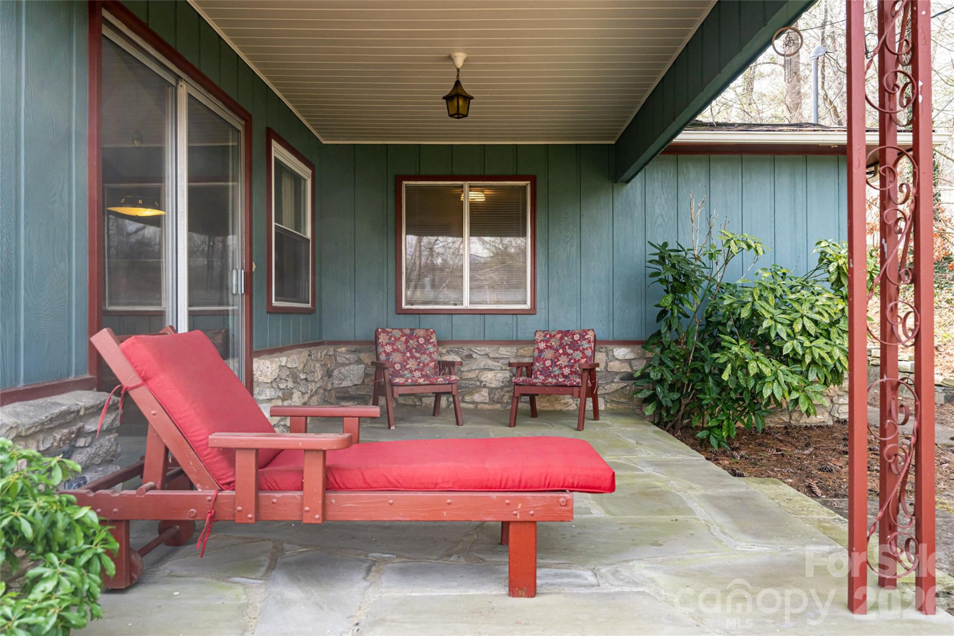 180 Lakewood Drive - Photo 6