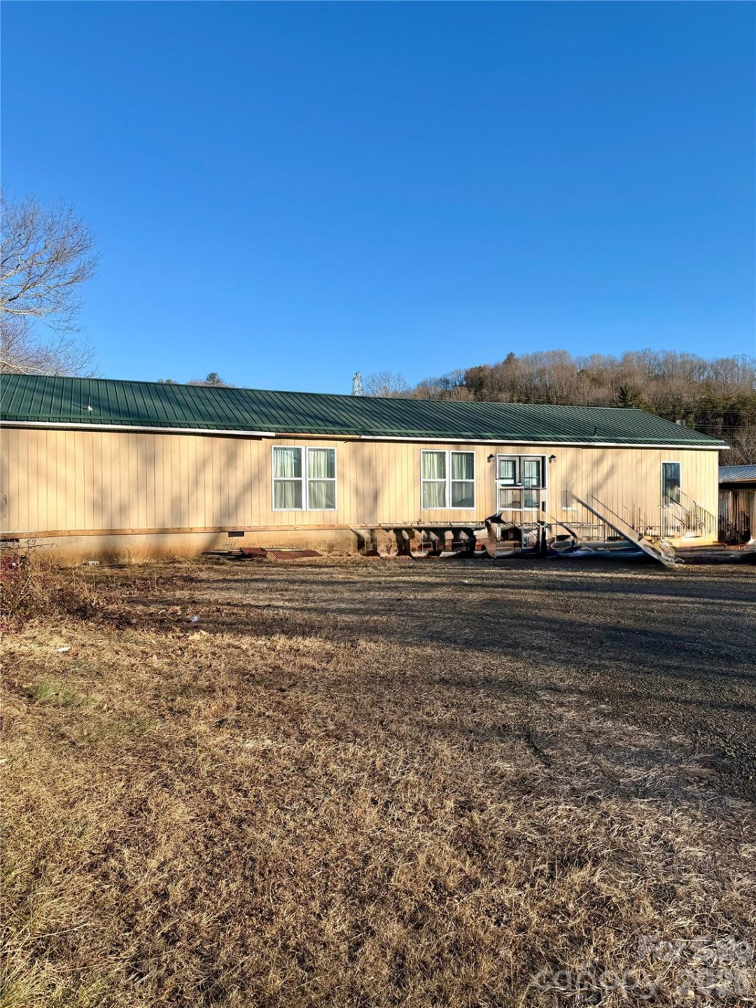 600 Scottdale Road - Photo 2