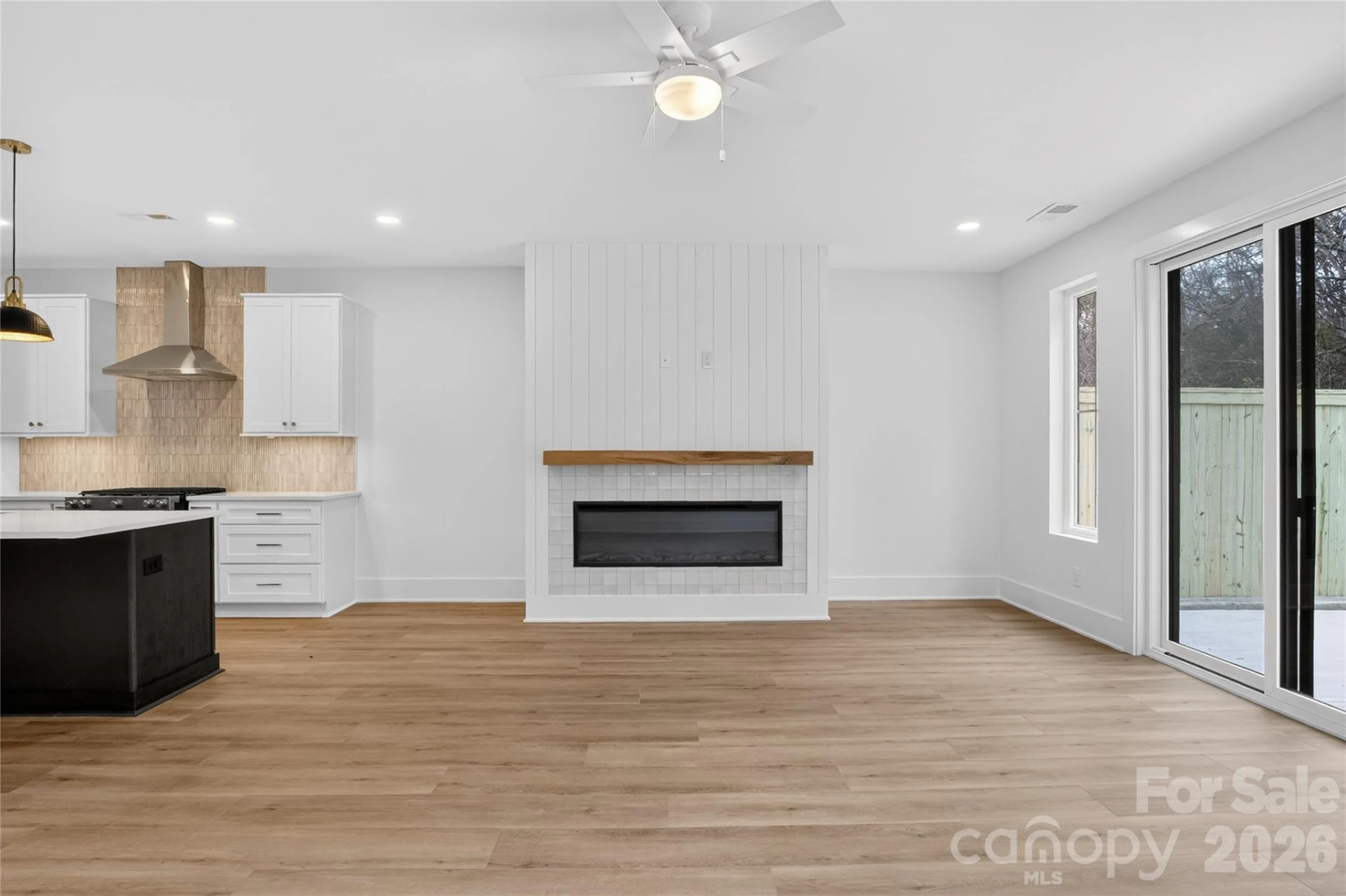 1315 CONDON Street - Photo 13