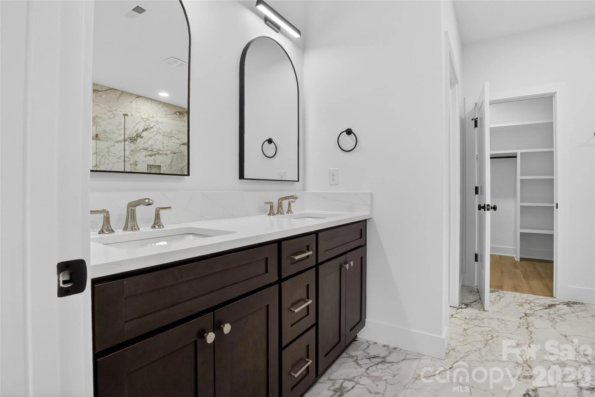 1315 CONDON Street - Photo 28