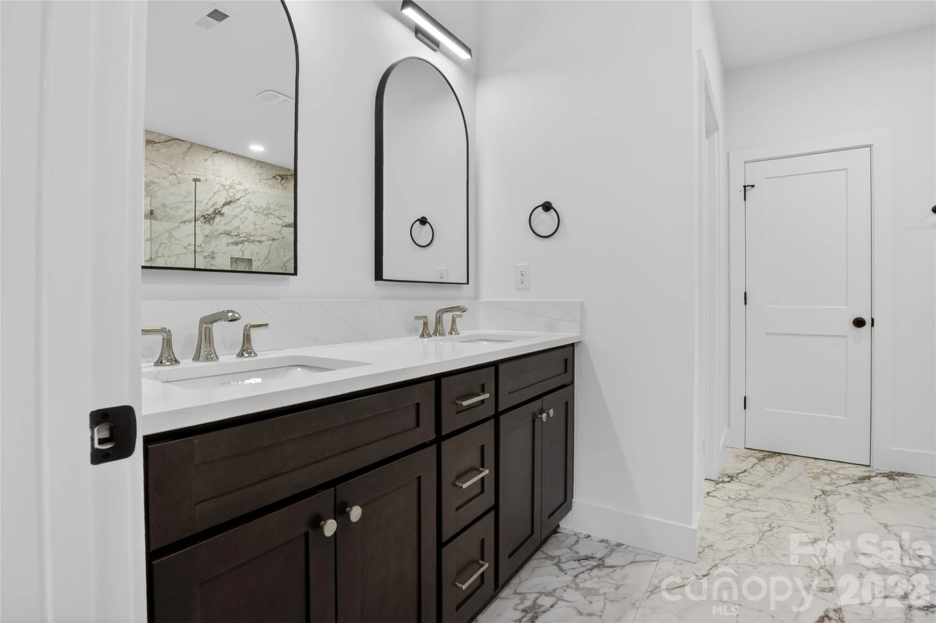 1315 CONDON Street - Photo 29