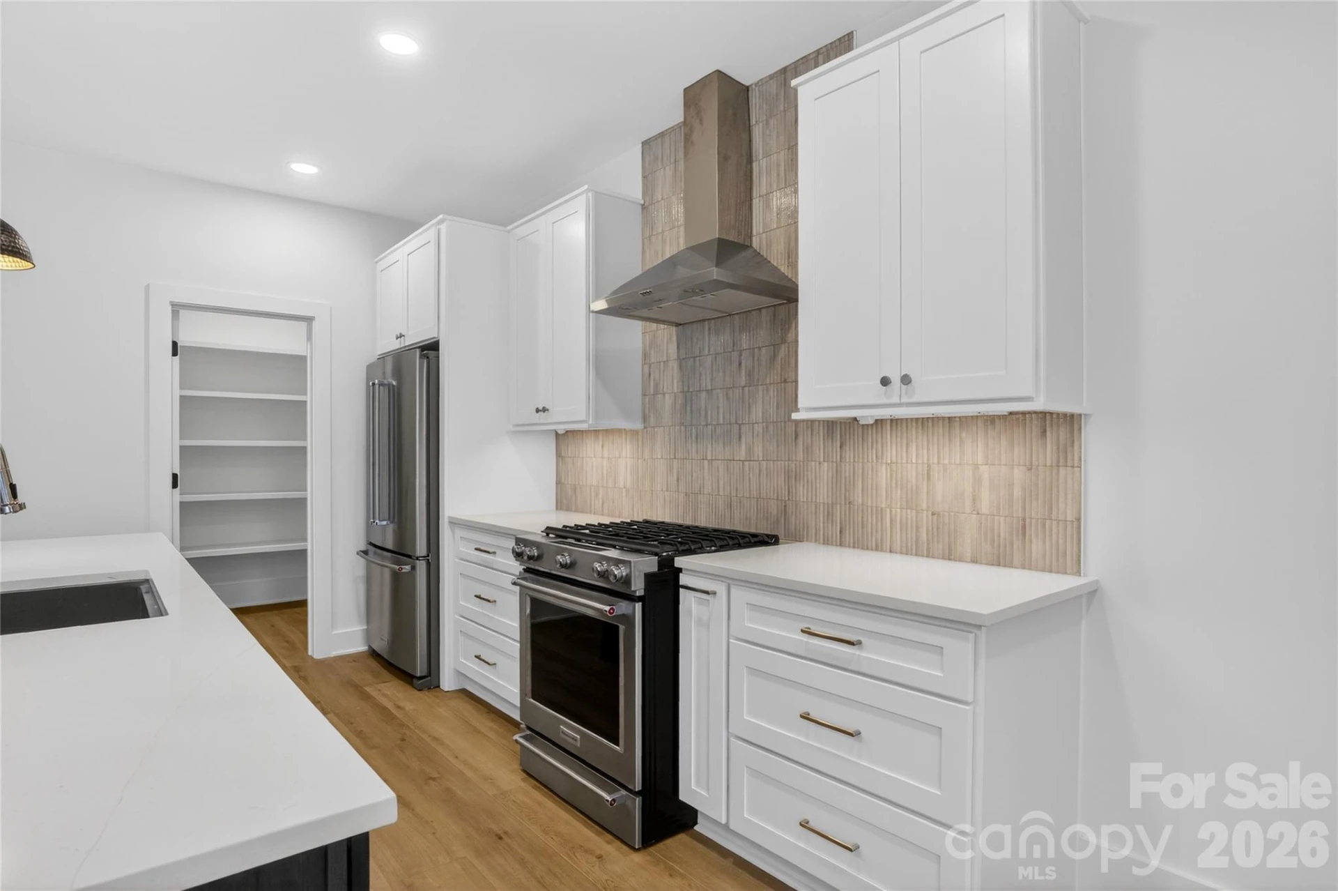 1315 CONDON Street - Photo 4