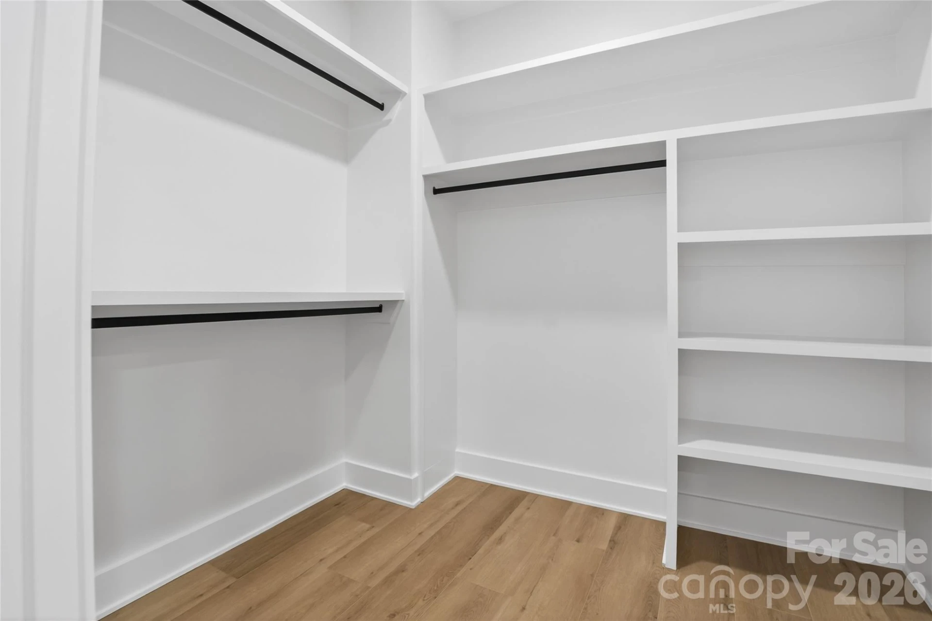1315 CONDON Street - Photo 36