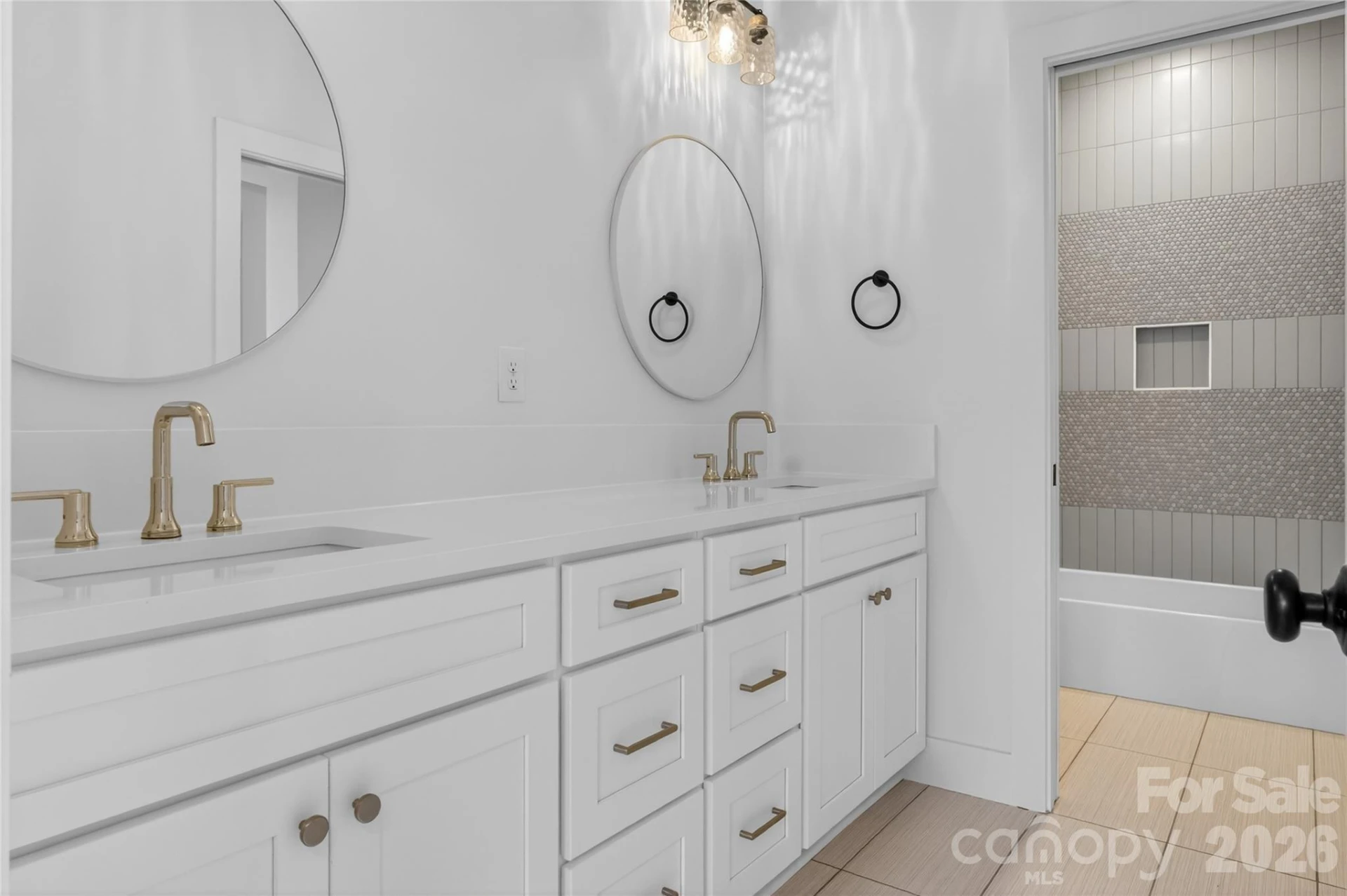 1315 CONDON Street - Photo 39