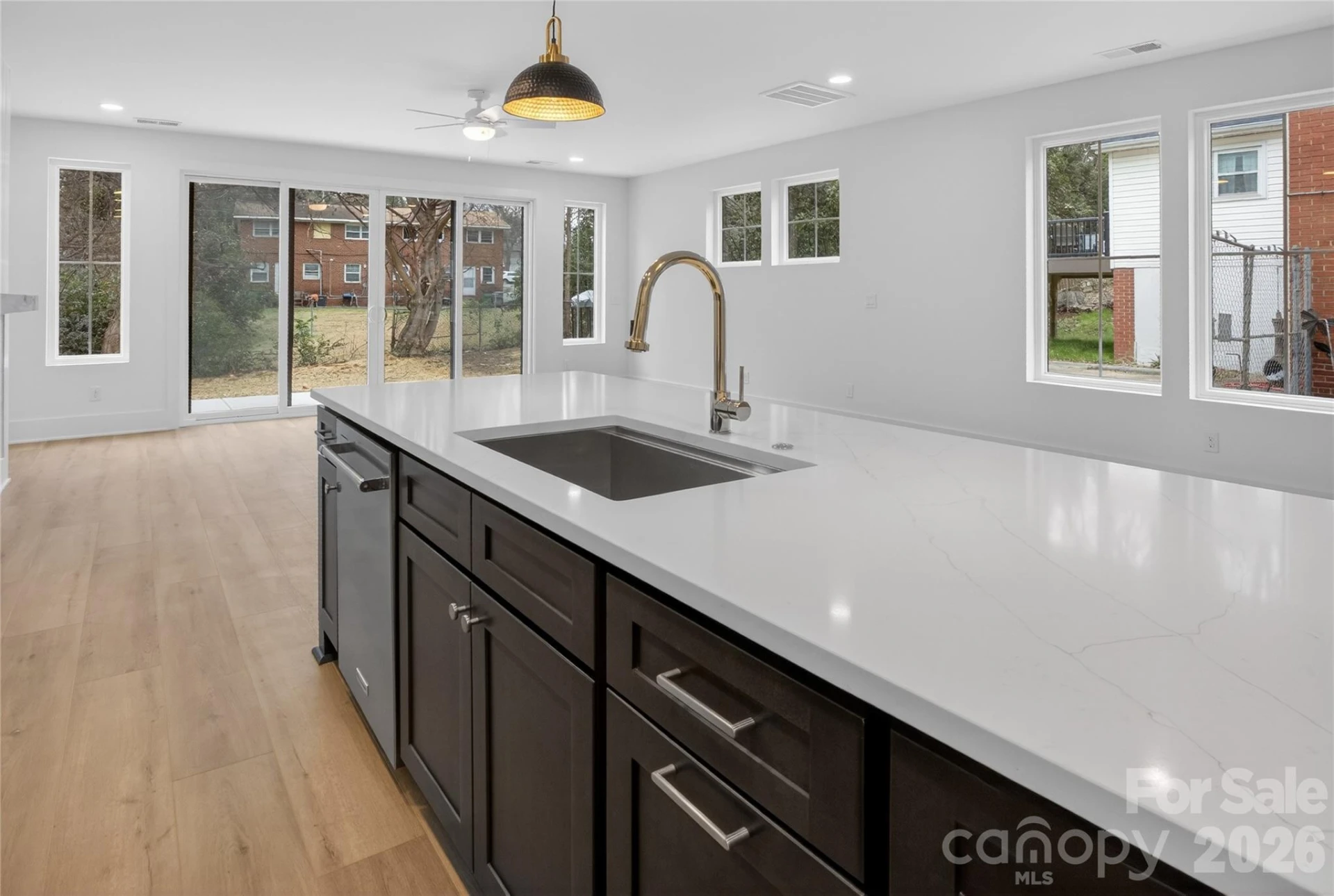 1315 CONDON Street - Photo 5
