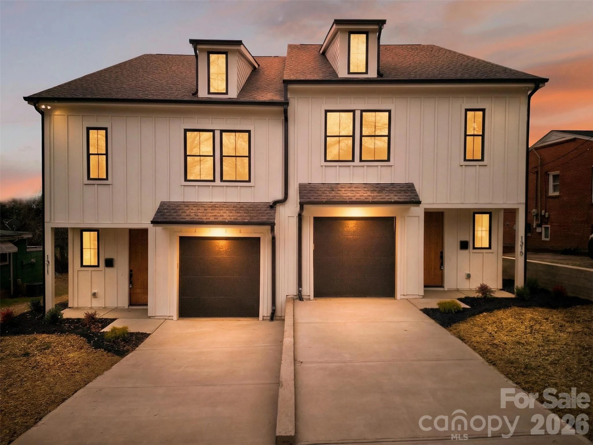 1315 CONDON Street - Photo 48