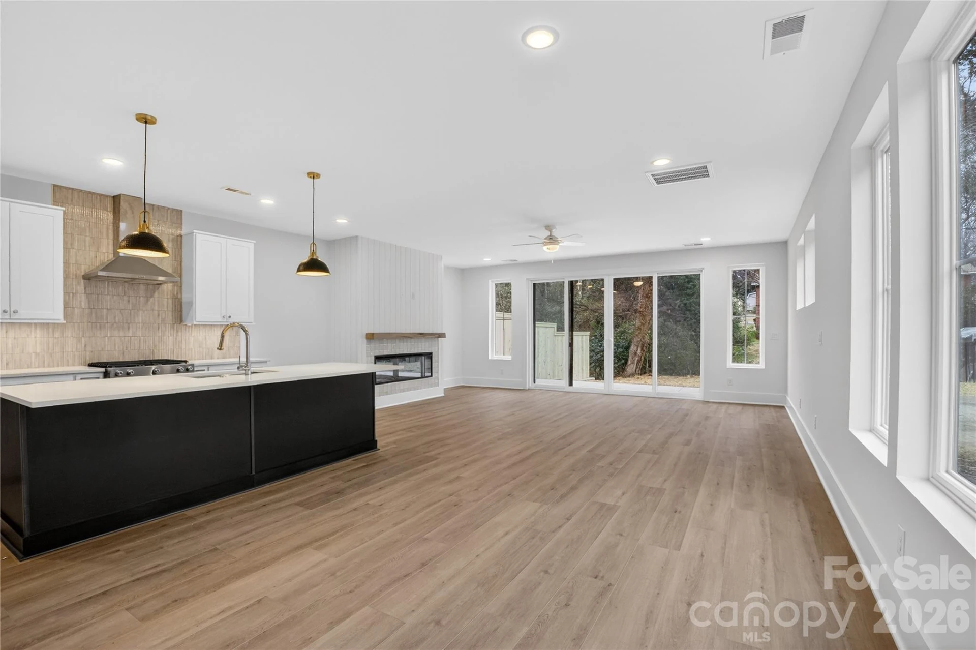 1315 CONDON Street - Photo 8