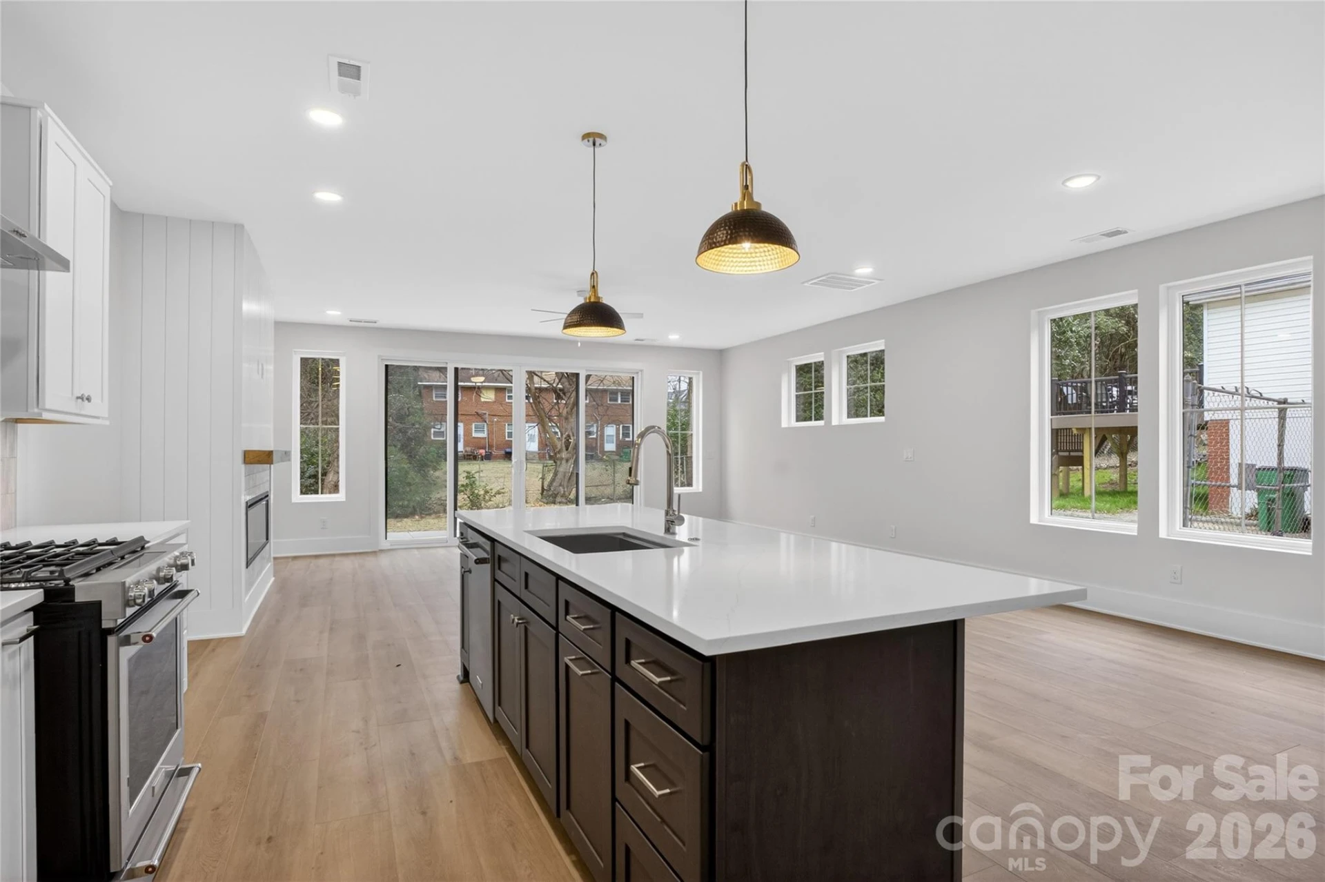 1315 CONDON Street - Photo 10