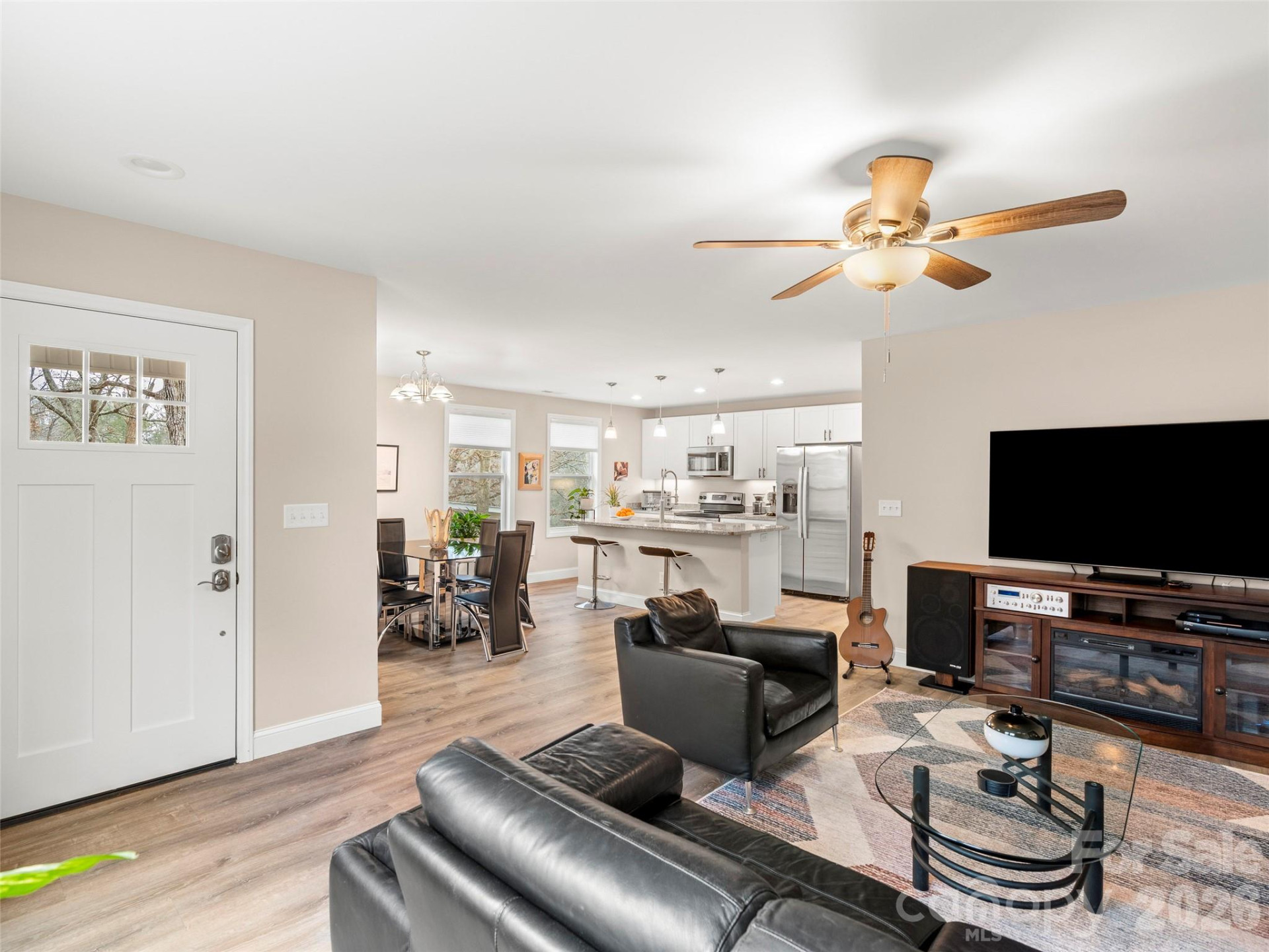 92 Lakeside Drive - Photo 5