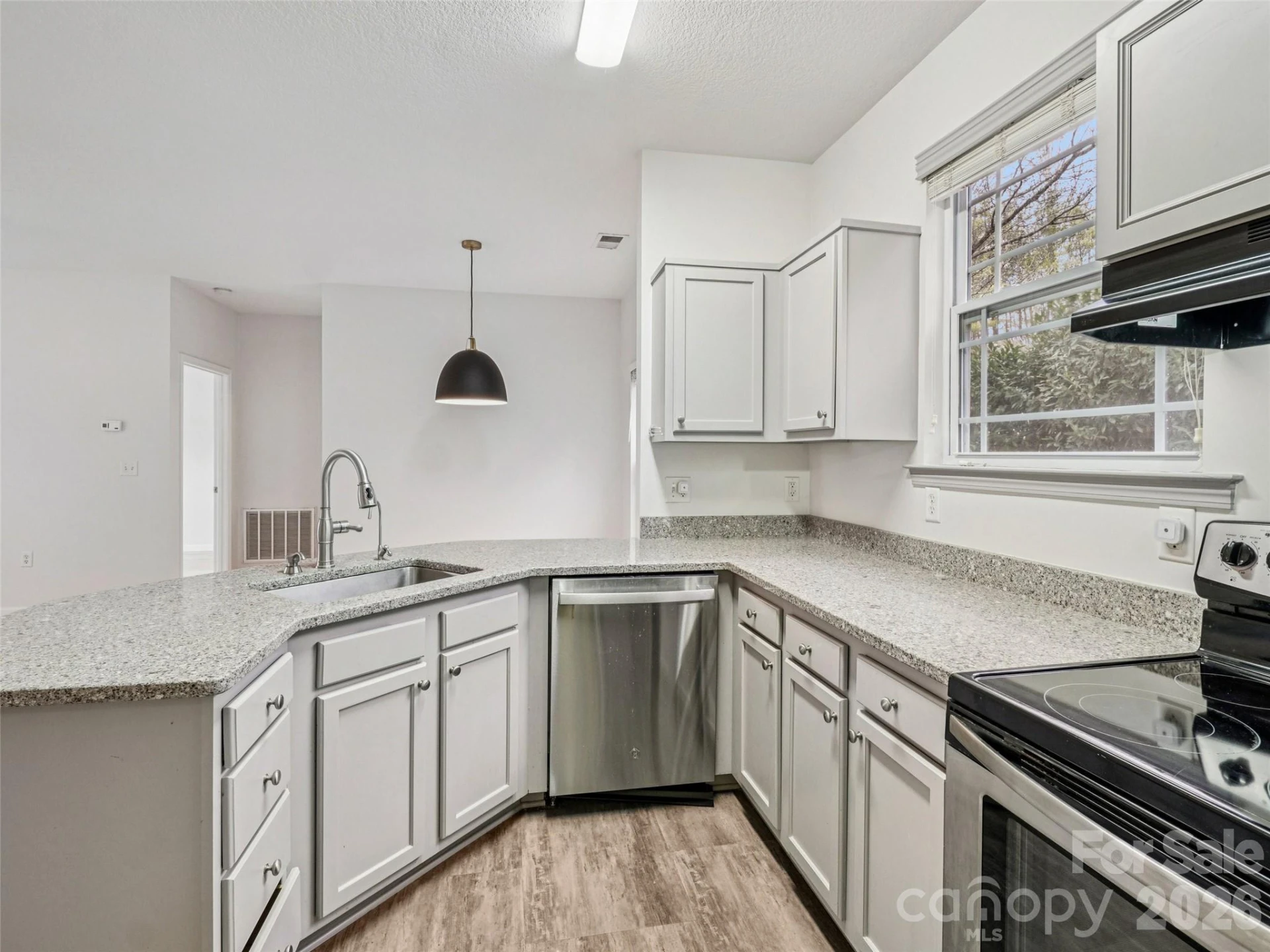 9 Northbrook Place #A - Photo 15