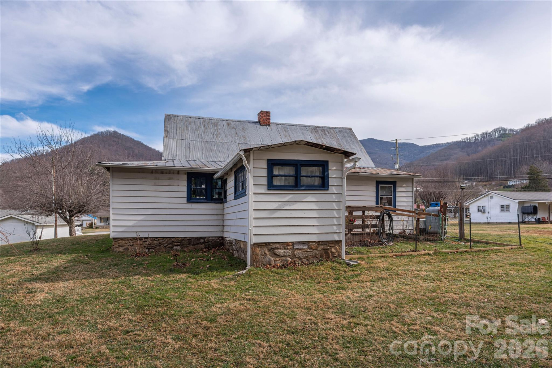 1496 Allens Creek Road - Photo 16