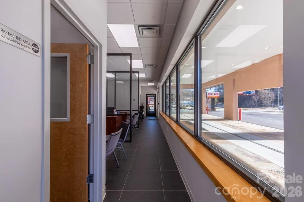 307 Main Street - Photo 7