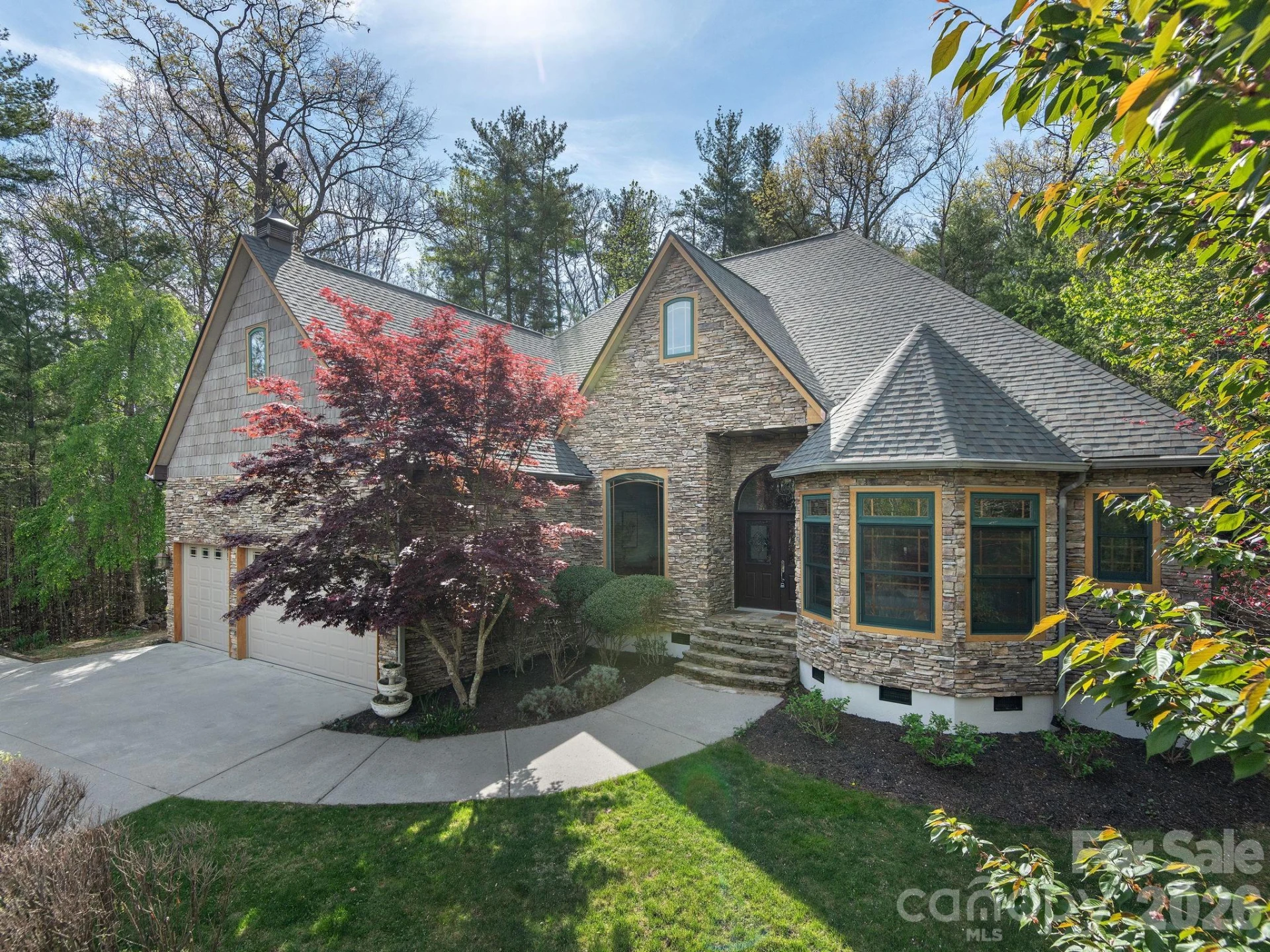 86 Oak Hollow Drive