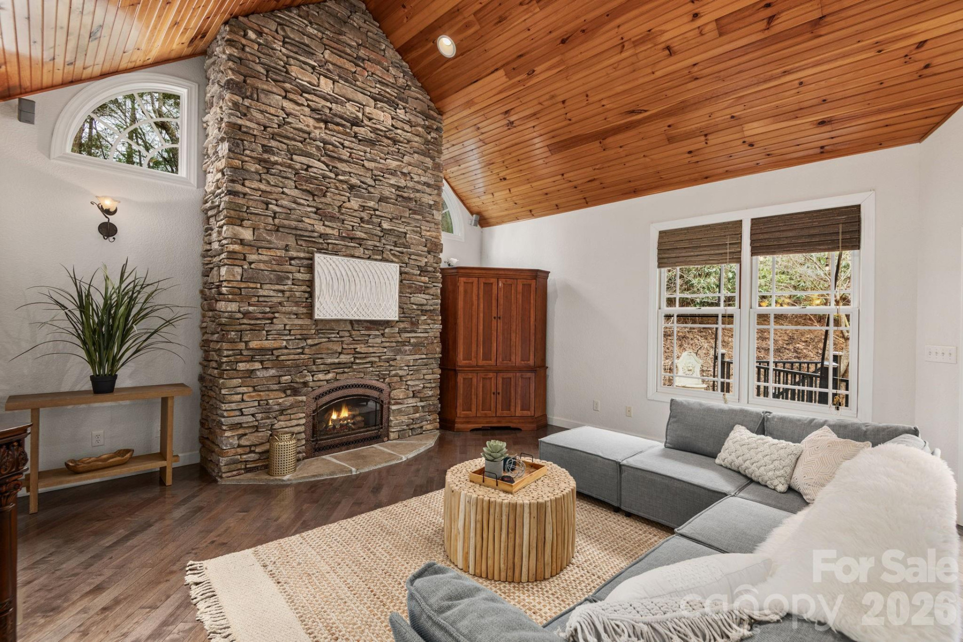 86 Oak Hollow Drive - Photo 4