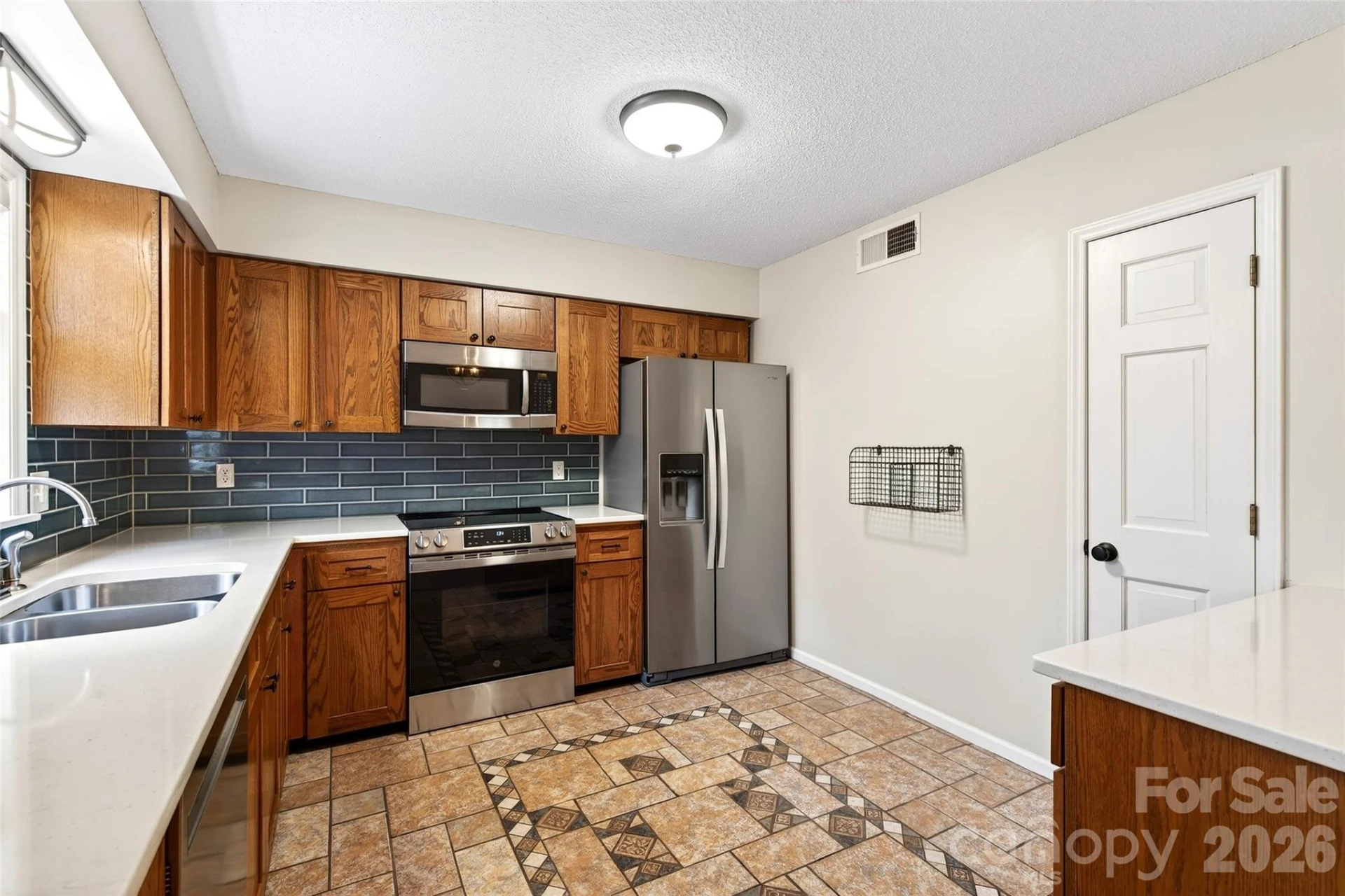 72 Country Club Woods Drive - Photo 15