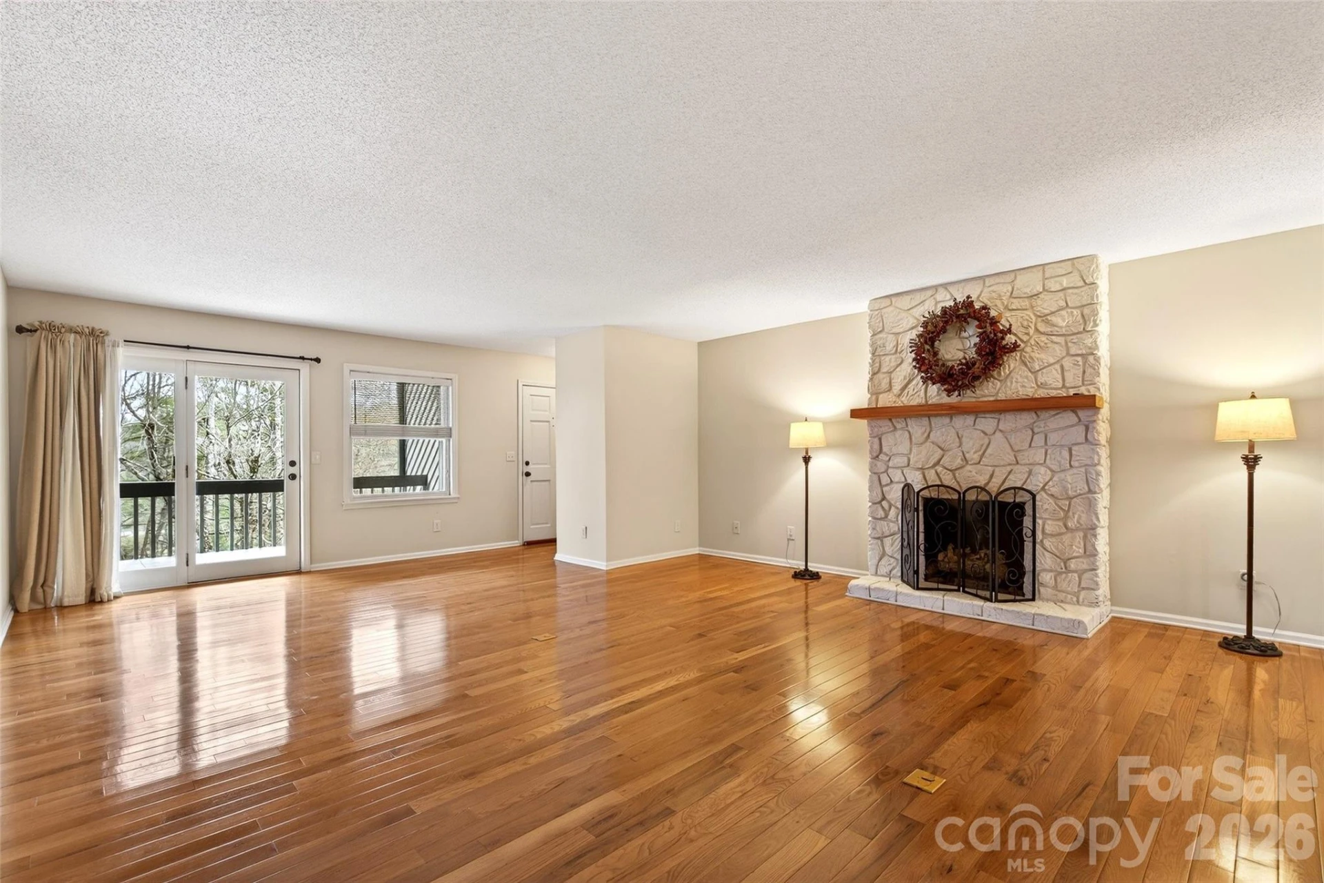 72 Country Club Woods Drive - Photo 8