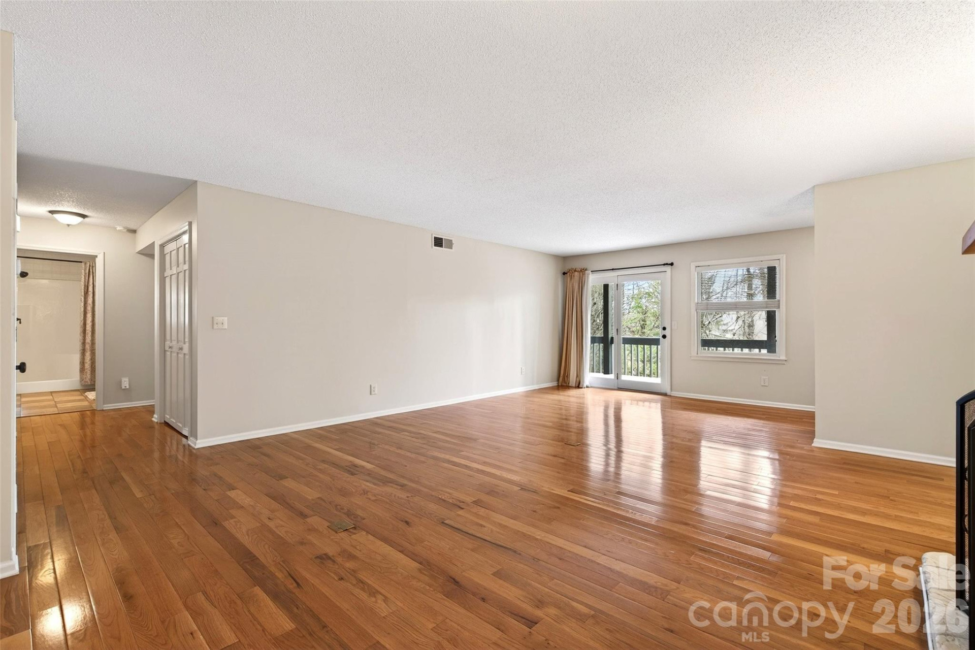 72 Country Club Woods Drive - Photo 9