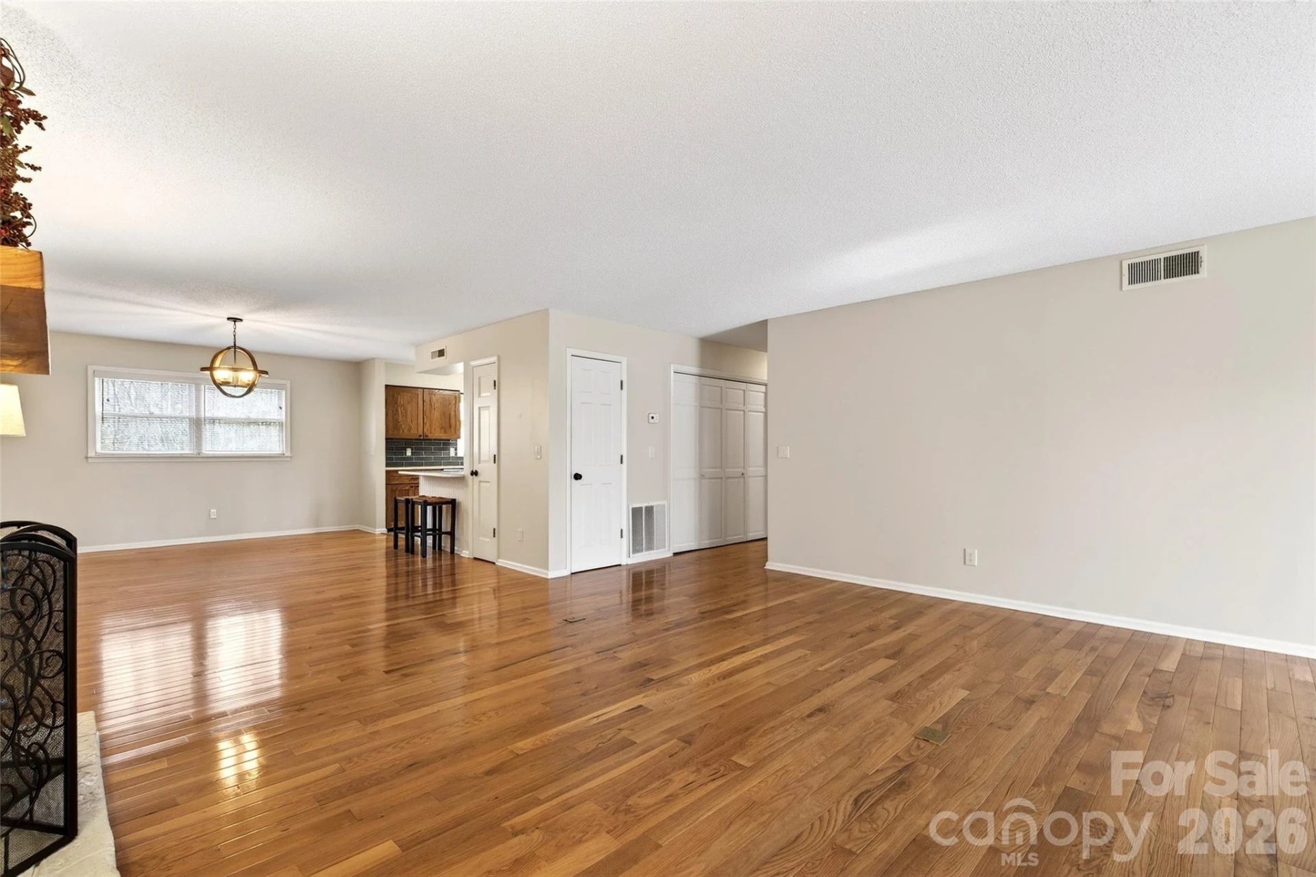 72 Country Club Woods Drive - Photo 10