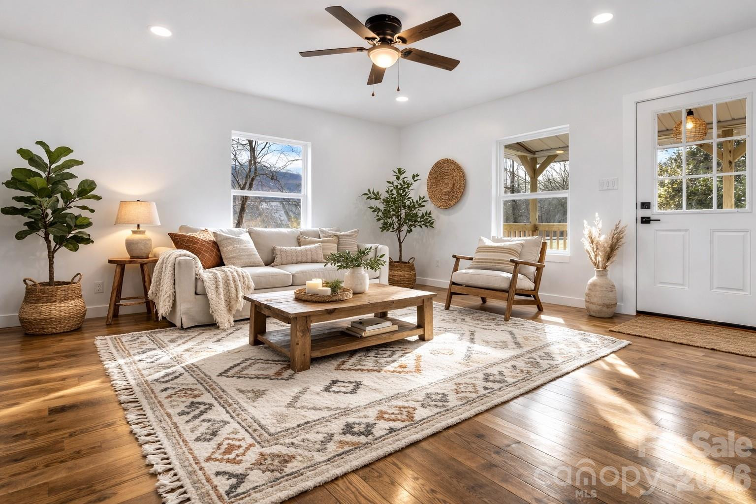 246 Marion Street - Photo 2