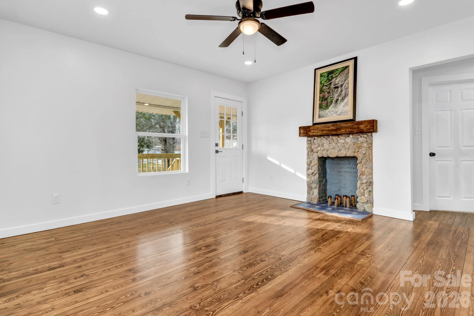 246 Marion Street - Photo 15
