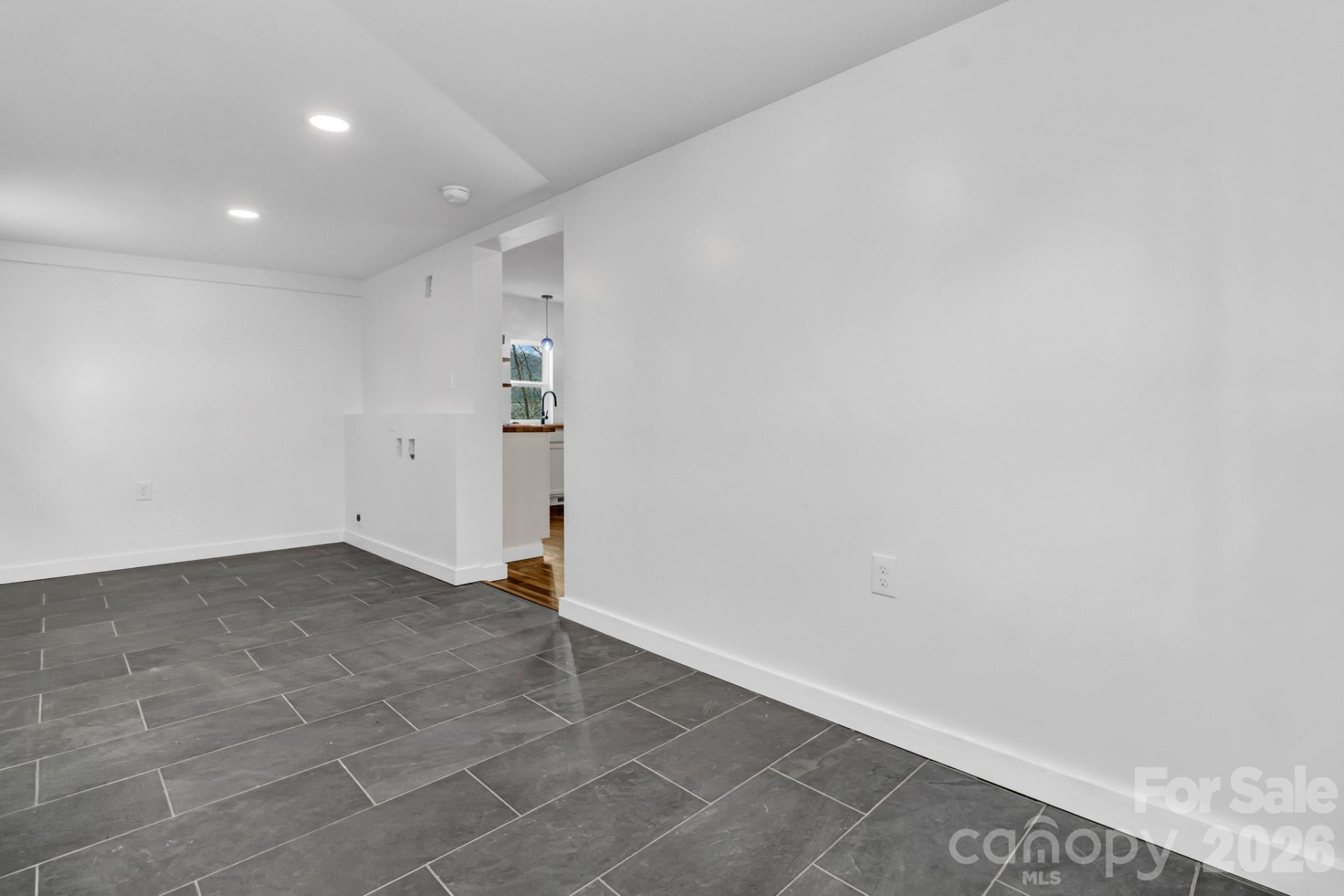 246 Marion Street - Photo 37