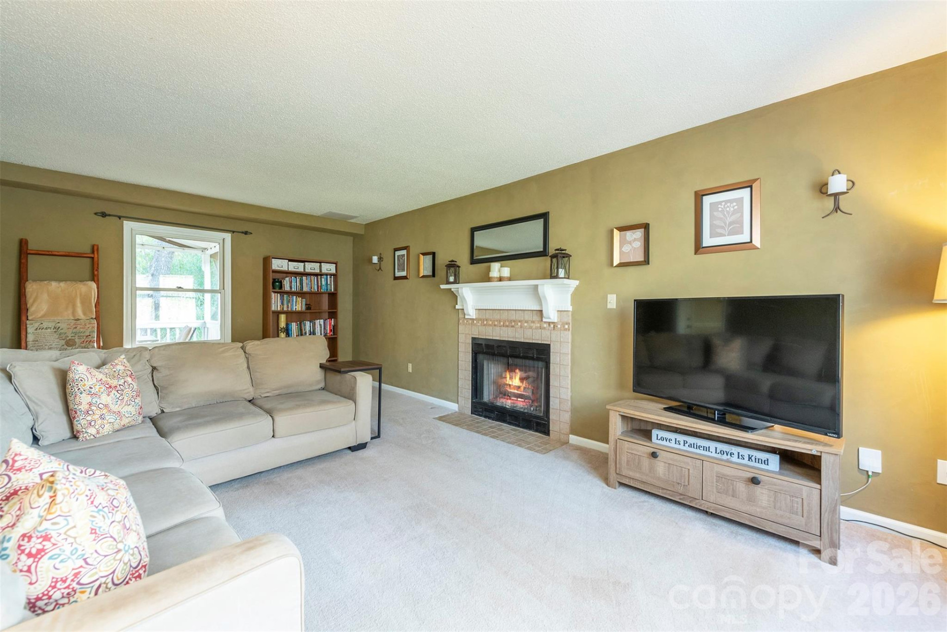 46 Foxberry Drive - Photo 5