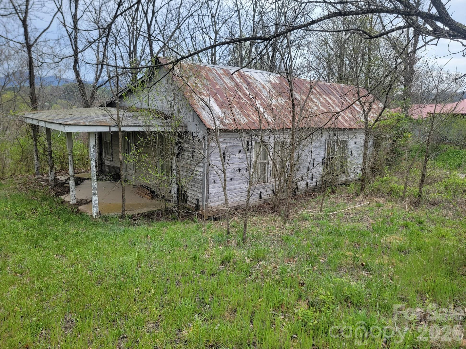 415 Pigeon Ford Road - Photo 2