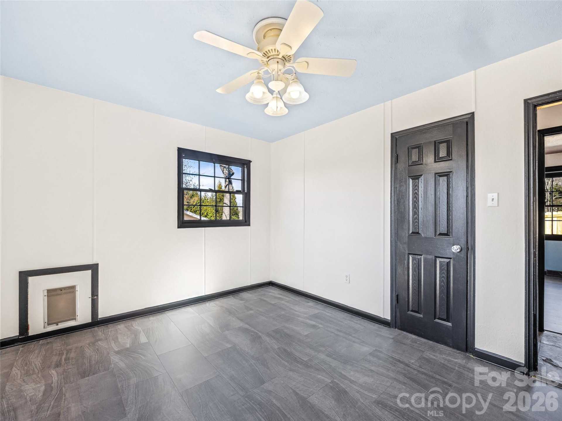 34 Southwicke Drive - Photo 18