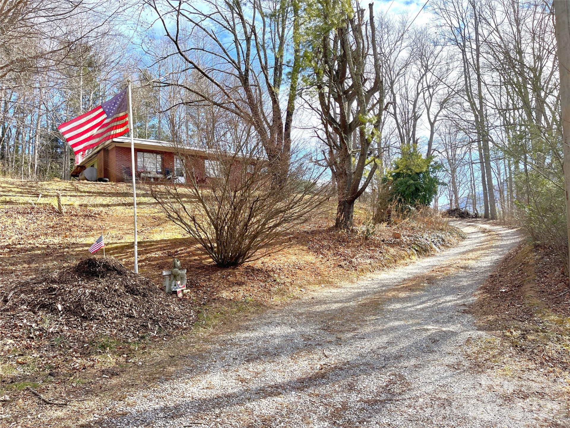 579 Lakey Gap Road - Photo 2
