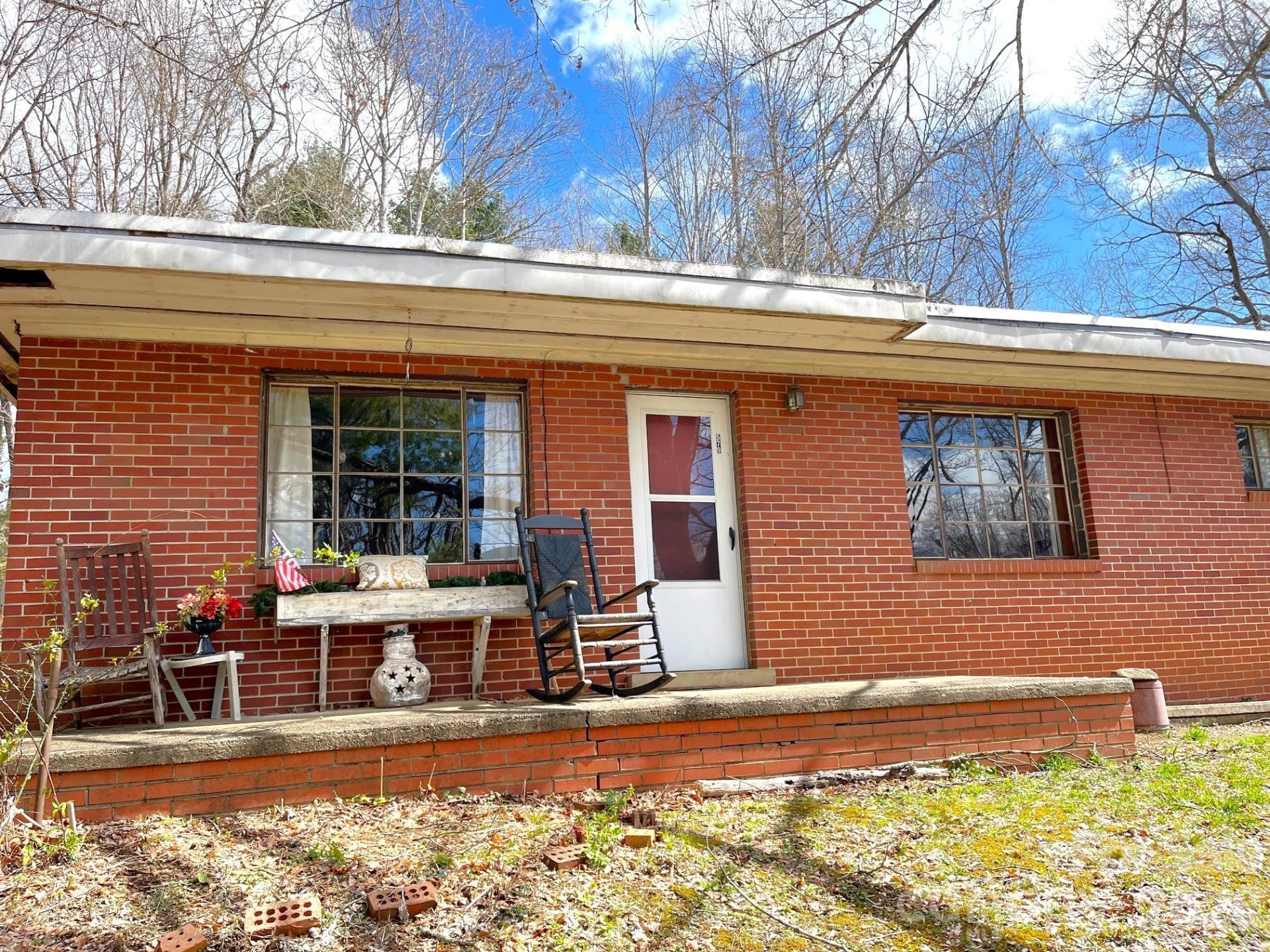 579 Lakey Gap Road - Photo 3