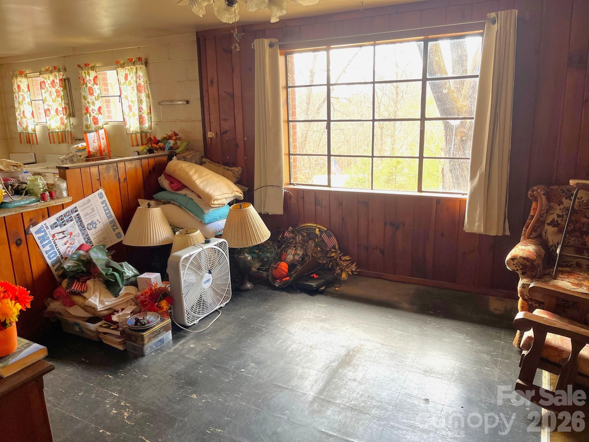 579 Lakey Gap Road - Photo 5