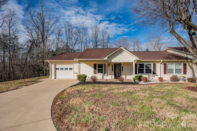 250 Eastwood Village Drive, Bostic, NC, 28018